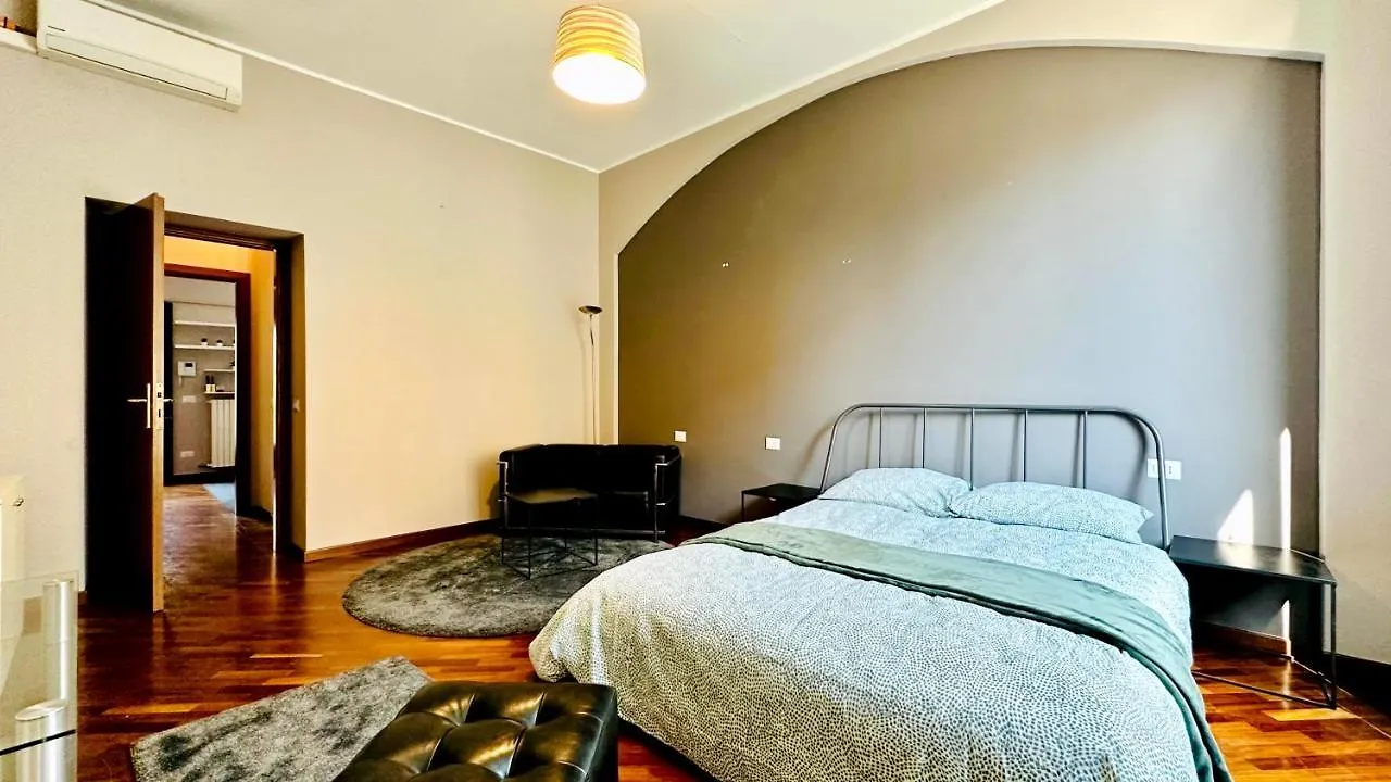 Sweet Apartment Navigli Milano S2